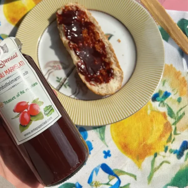 Kuşburnu Marmelatı